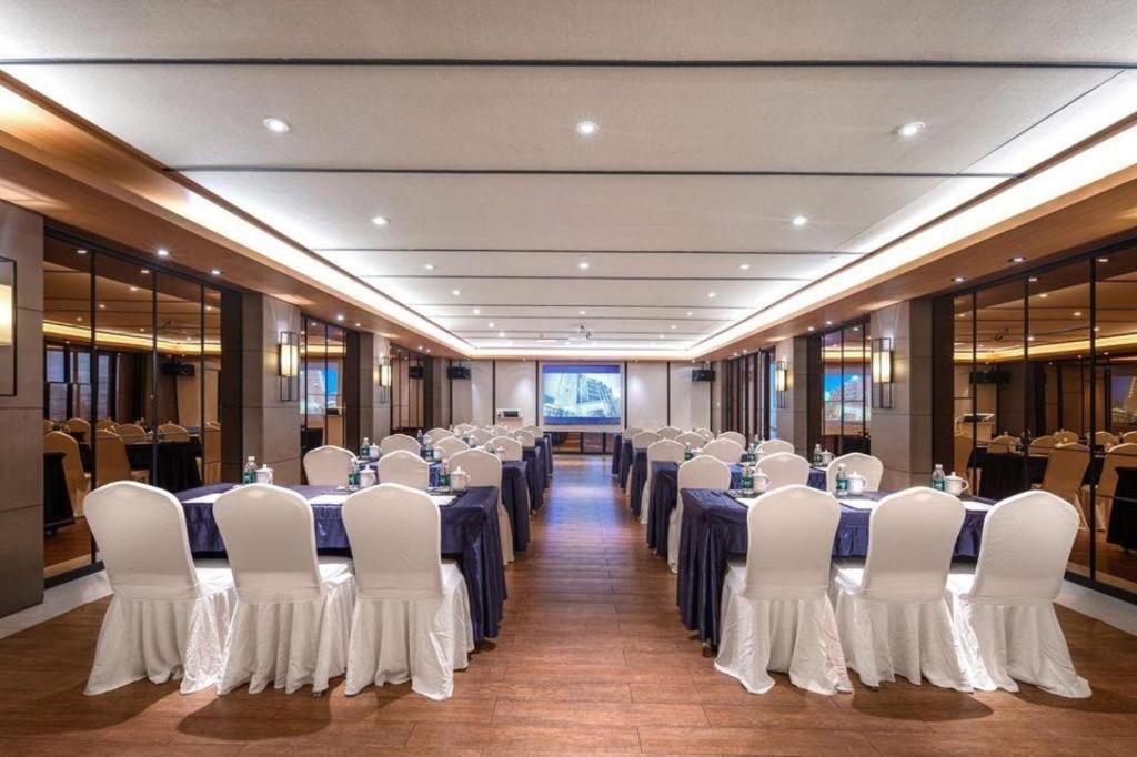 Huana Hotel Minhang Xangai Exterior foto