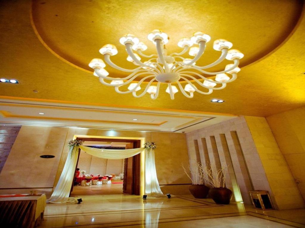 Huana Hotel Minhang Xangai Exterior foto